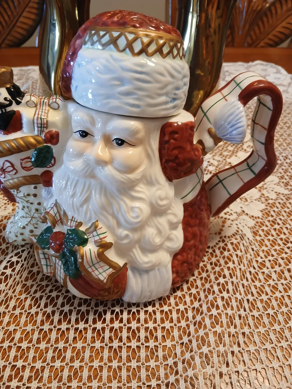 Avon Red and White Santa Ceramic Teapot with Green and Gold Accents